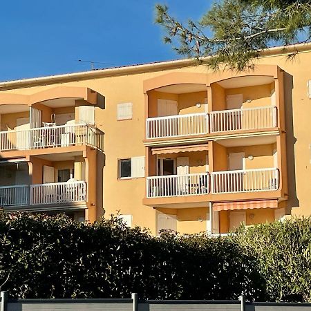 Apartment Newly Renovated Aircond-Wifi-Pool-Sea View-150M To Beaches- Saint Aygulf Esterno foto