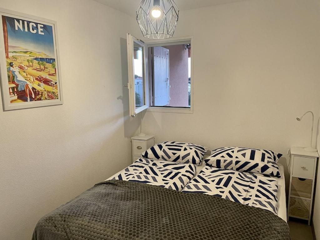 Apartment Newly Renovated Aircond-Wifi-Pool-Sea View-150M To Beaches- Saint Aygulf Esterno foto