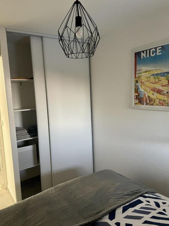 Apartment Newly Renovated Aircond-Wifi-Pool-Sea View-150M To Beaches- Saint Aygulf Esterno foto